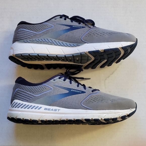 brooks beast size 12 2e